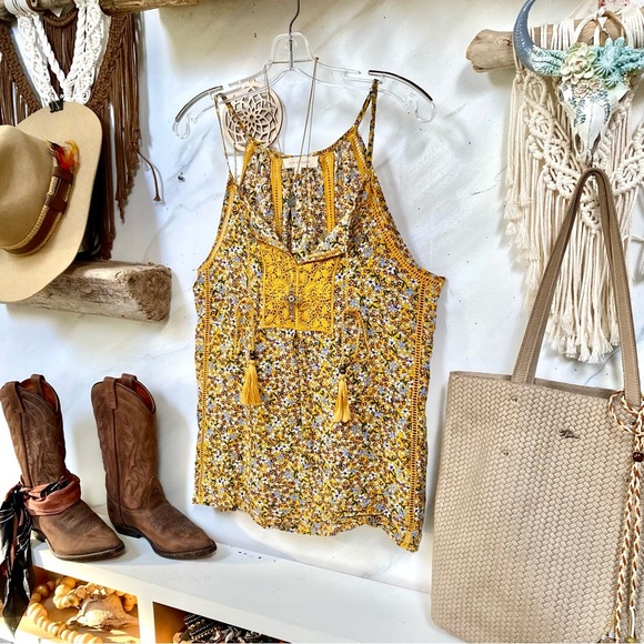 Forget me not floral Anthropologie Solitaire sleeves boho blouse w prairie vibe - Picture 3 of 13